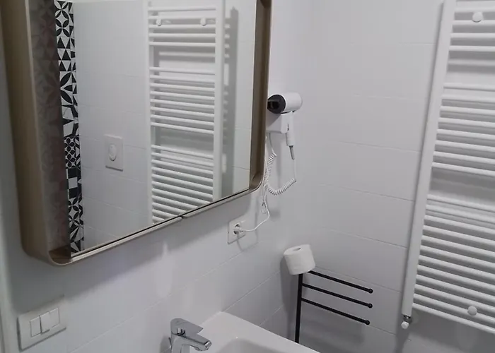 Il Glicine 2 Bed & Breakfast